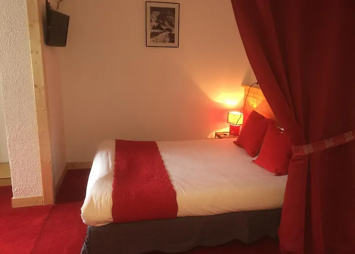 Hotel Hotel De La Valentin