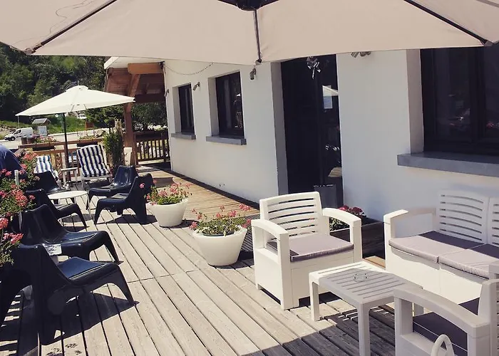 Hotel De La Valentin 2*