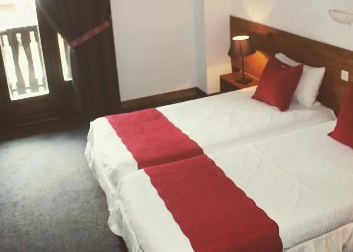 Hotel De La Valentin Hotel 2*